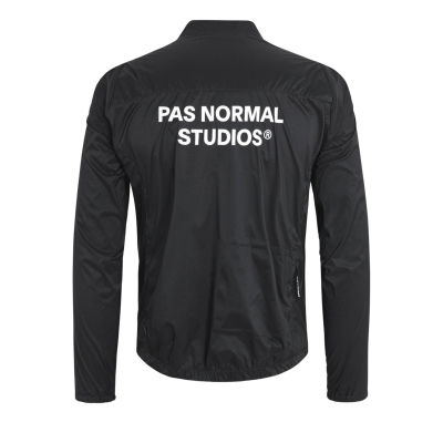  Men's Essential Insulated Jacket