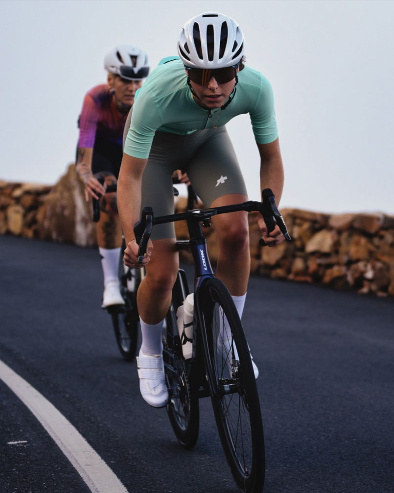 DYORA | RACING WOMEN