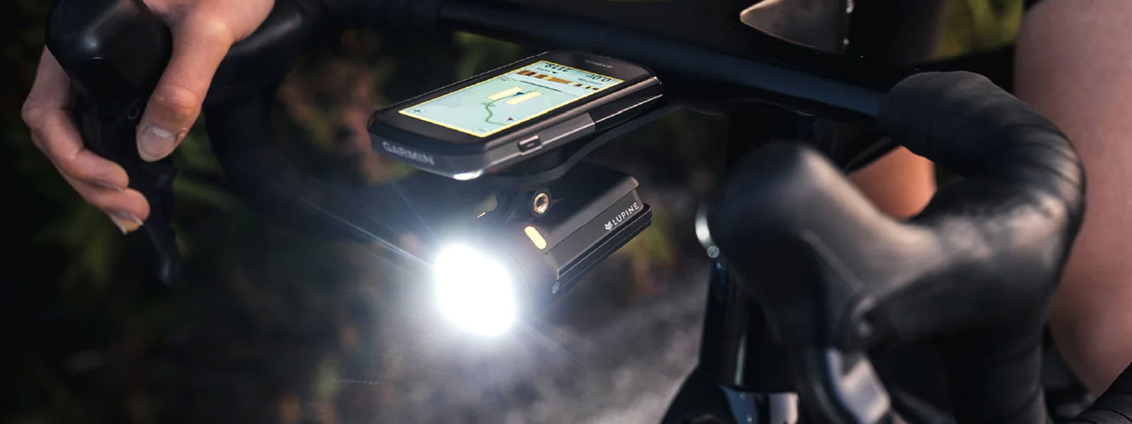 F&uuml;r Rennr&auml;der &amp; Gravelbikes Hell, aerodynamisch und perfekt integrierbar mehr dazu